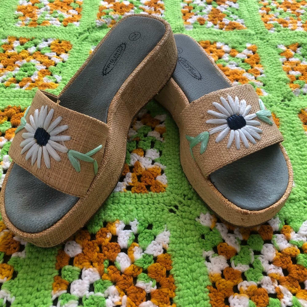 SOLD Vintage Woven Flower Platforms